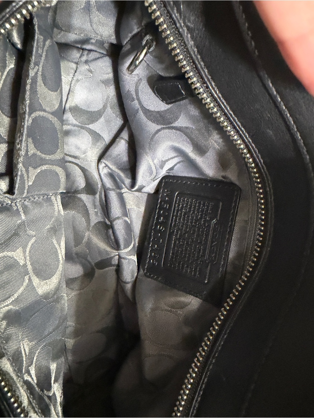Coach Black Leather Hamptons satchel - Picture 4 of 4